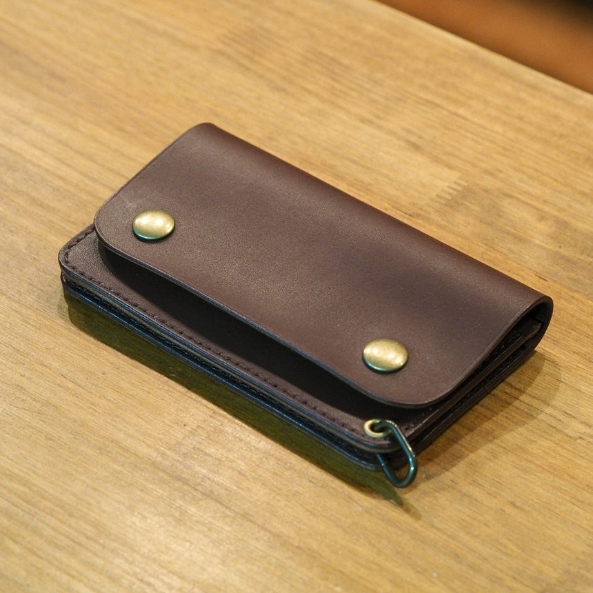 ミドルトラッカーウォレット